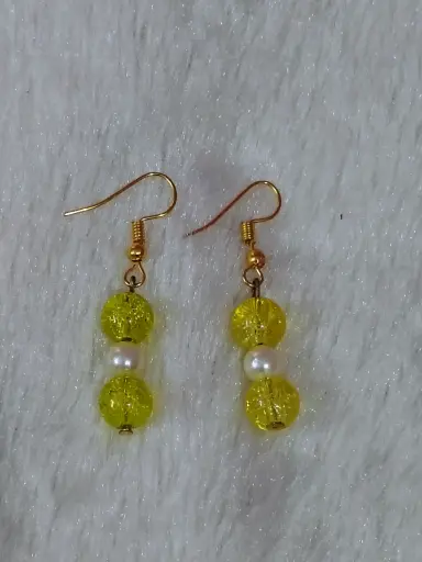 White pearl and yellow crackle earrings